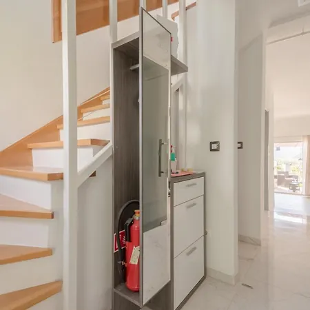 فيلة Pia بولا